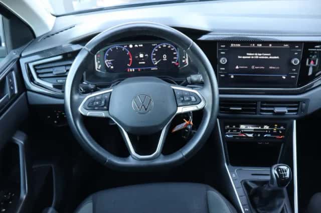 Volkswagen Polo (2022) thumbnail 5