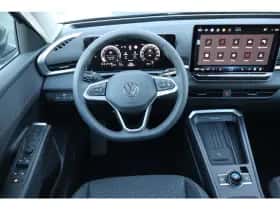 Volkswagen T-Roc (2026) thumbnail 5