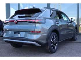 Volkswagen T-Roc (2026) thumbnail 8