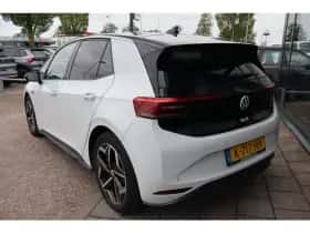 Volkswagen ID.3 (2020) thumbnail 2