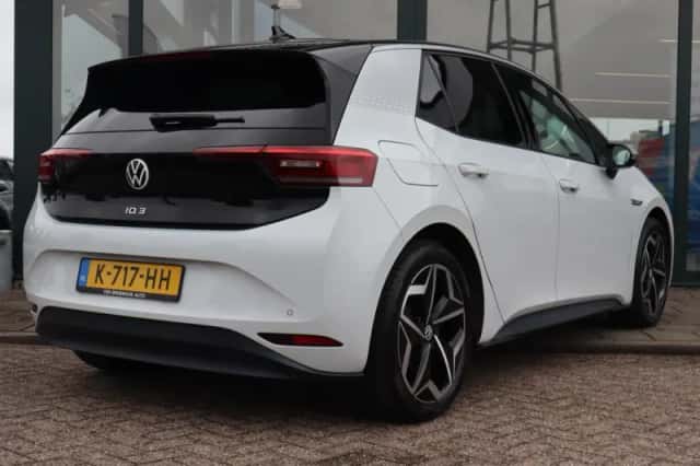 Volkswagen ID.3 (2020) thumbnail 3
