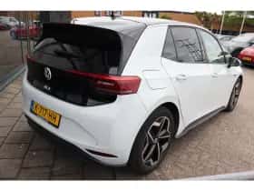 Volkswagen ID.3 (2020) thumbnail 3