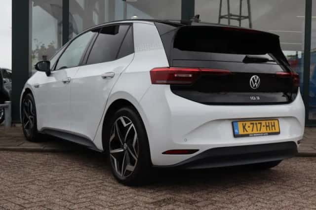 Volkswagen ID.3 (2020) thumbnail 4