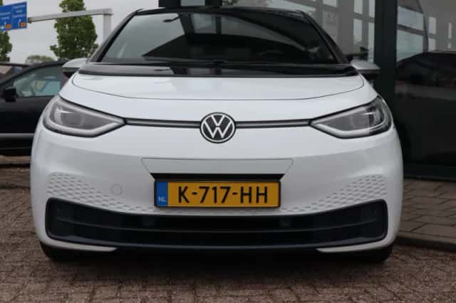 Volkswagen ID.3 (2020) thumbnail 5