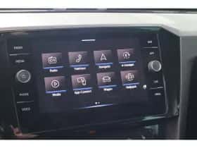 Volkswagen Passat (2022) thumbnail 27