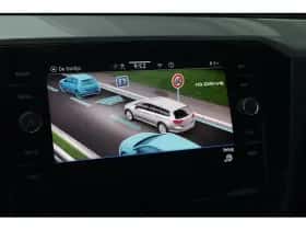Volkswagen Passat (2022) thumbnail 29