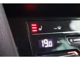 Volkswagen Passat (2022) thumbnail 31