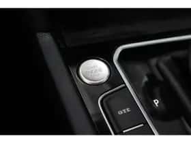 Volkswagen Passat (2022) thumbnail 32