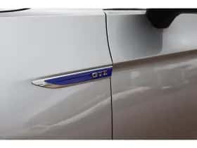 Volkswagen Passat (2022) thumbnail 39