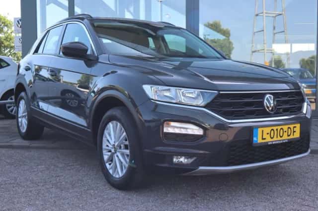 Volkswagen T-Roc (2021) thumbnail 12