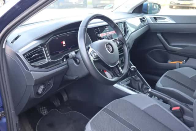 Volkswagen Polo (2018) thumbnail 4
