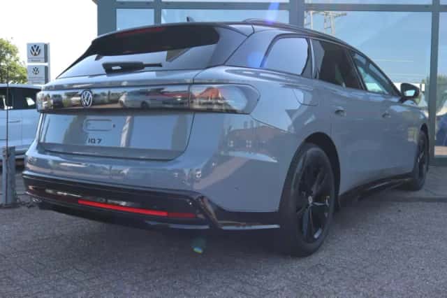 Volkswagen ID.7 (2026) thumbnail 8