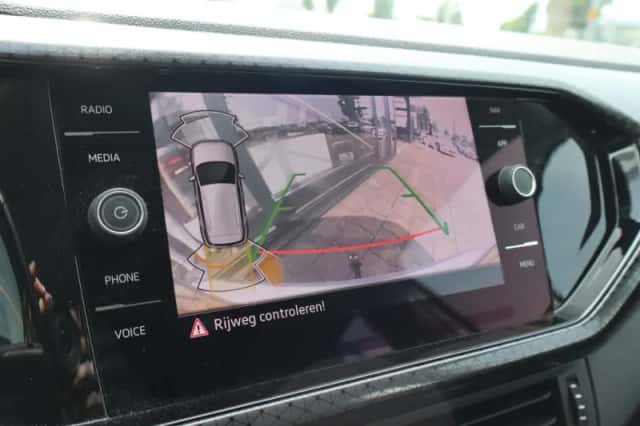Volkswagen T-Cross (2023) thumbnail 13
