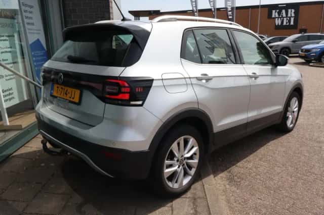 Volkswagen T-Cross (2023) thumbnail 3