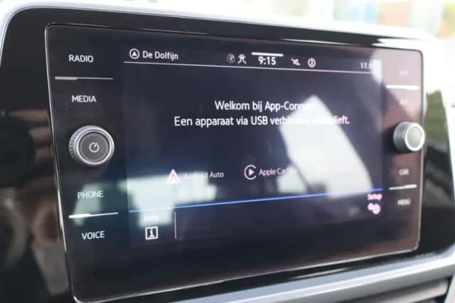 Volkswagen T-Roc (2023) thumbnail 20