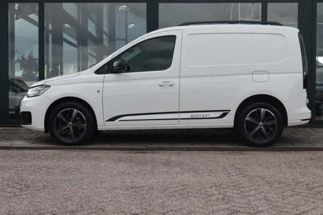 Volkswagen Caddy (2024) thumbnail 2