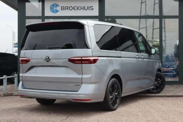 Volkswagen Multivan (2026) thumbnail 4