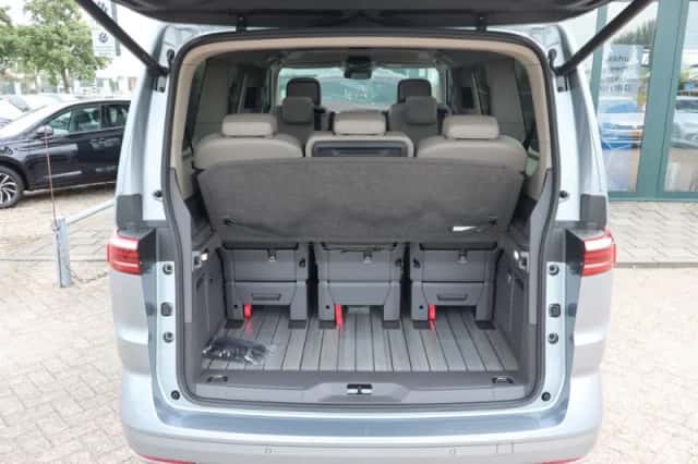 Volkswagen Multivan (2026) thumbnail 6