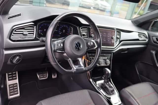 Volkswagen T-Roc (2022) thumbnail 4
