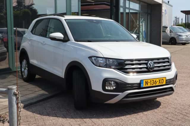 Volkswagen T-Cross (2022) thumbnail 2