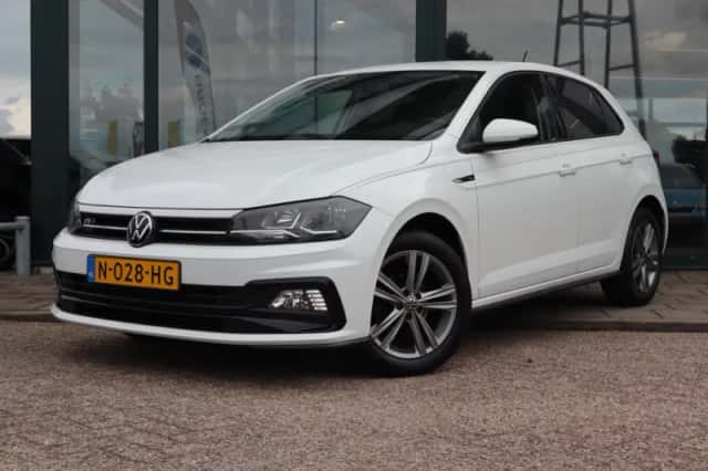 Volkswagen Polo (2021) thumbnail 1