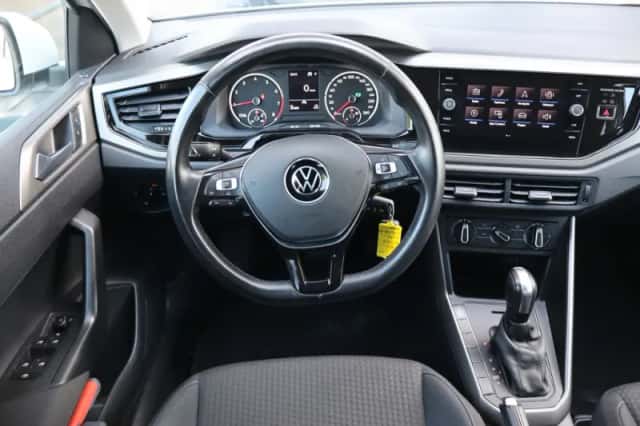 Volkswagen Polo (2021) thumbnail 6