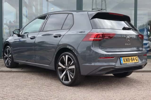 Volkswagen Golf (2026) thumbnail 3