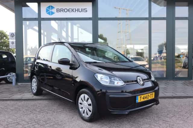 Volkswagen Up! (2023) thumbnail 4