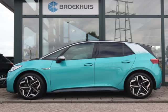 Volkswagen ID.3 (2020) thumbnail 3