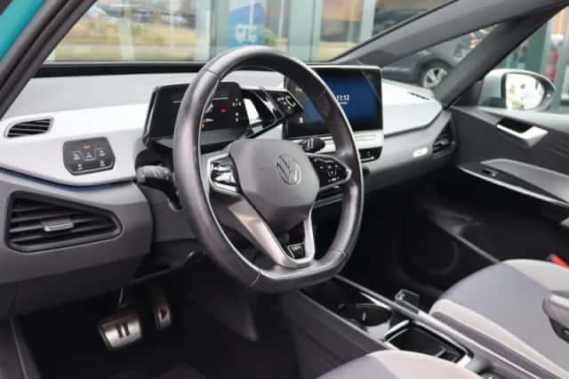 Volkswagen ID.3 (2020) thumbnail 5