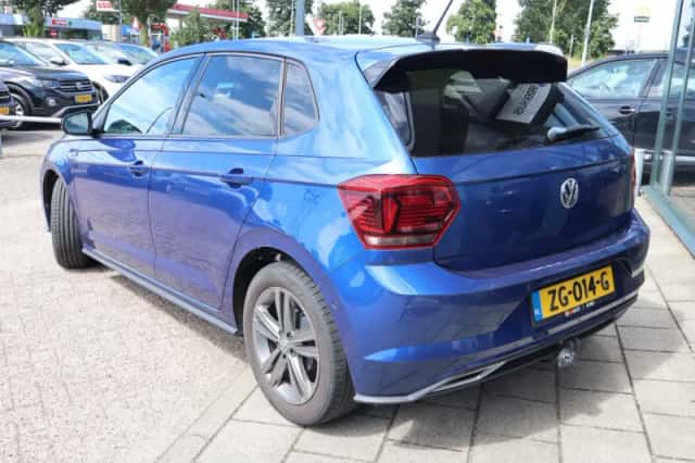 Volkswagen Polo (2019) thumbnail 2