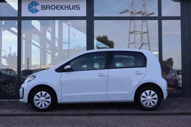 Volkswagen Up! (2023) thumbnail 3