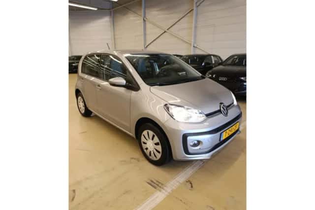 Volkswagen Up! (2023) thumbnail 4