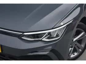 Volkswagen Golf (2021) thumbnail 5