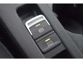 Volkswagen Passat (2022) thumbnail 31