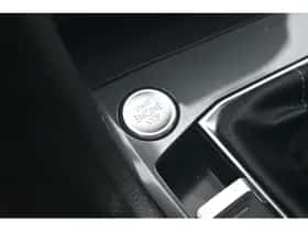 Volkswagen Tiguan (2020) thumbnail 35