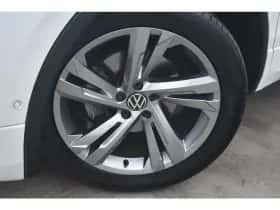 Volkswagen Tiguan (2020) thumbnail 5