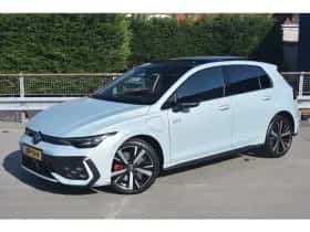 Volkswagen Golf (2025)