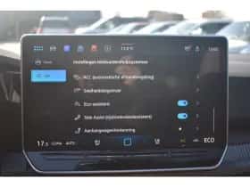 Volkswagen Golf (2025) thumbnail 32