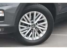Volkswagen T-Roc (2022) thumbnail 6