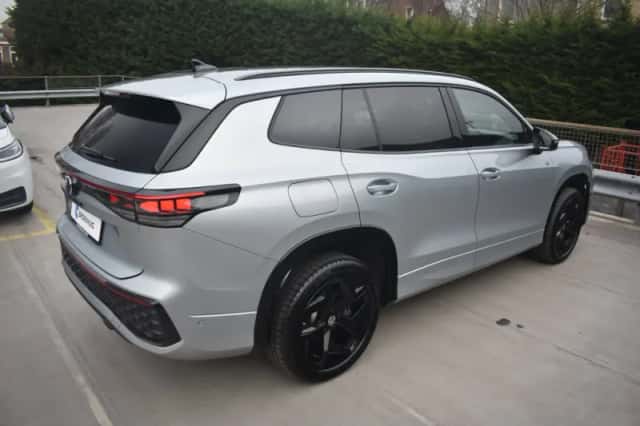 Volkswagen Tayron (2025) thumbnail 3