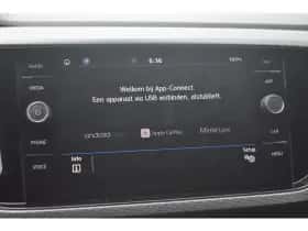Volkswagen T-Cross (2019) thumbnail 24