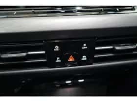 Volkswagen Golf (2023) thumbnail 20