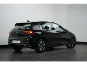 Volkswagen Golf (2023) thumbnail 3