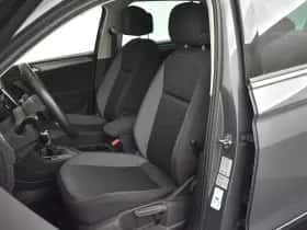 Volkswagen Tiguan (2022) thumbnail 6
