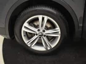 Volkswagen Tiguan (2022) thumbnail 7