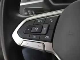 Volkswagen Tiguan (2022) thumbnail 9