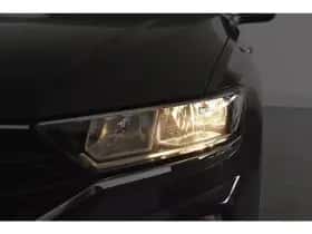 Volkswagen T-Roc (2021) thumbnail 32