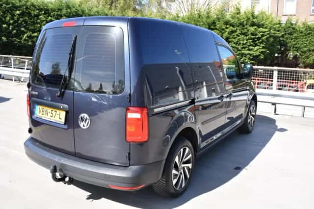 Volkswagen Caddy (2019) thumbnail 4