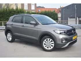 Volkswagen T-Cross (2019) thumbnail 2